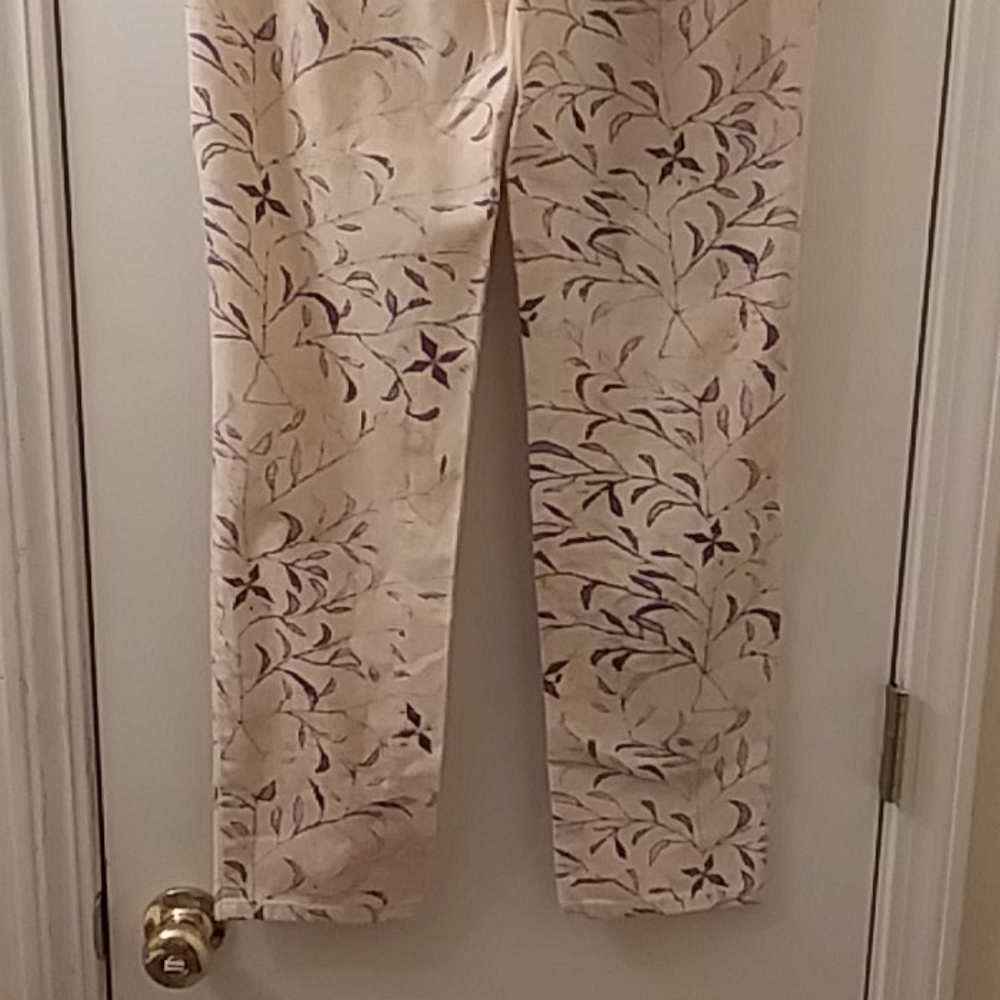 Escada Pants - Picture 7 of 8